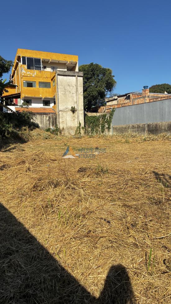 area-aluguel-alterosa-av-juiz-marco-tulio-isaac-1057922